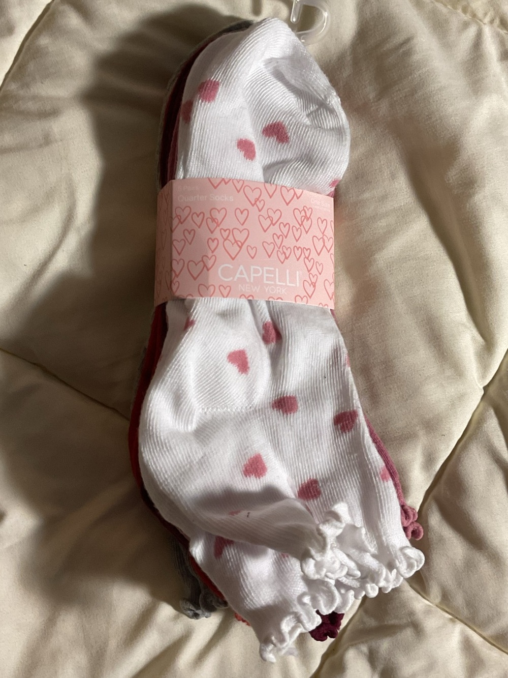 NWT Capelli New York White Pink Heart Ankle Socks (5 pairs)
